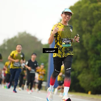 Runner Photo 6204993