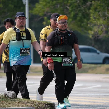 Runner Photo 6204996