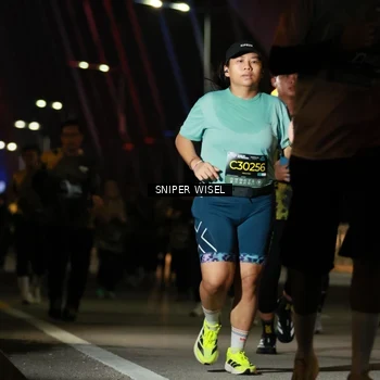 Runner Photo 6205012