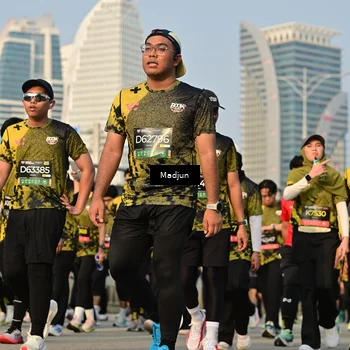 Runner Photo 6205015