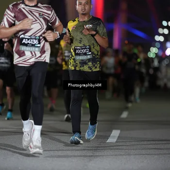 Runner Photo 6205035