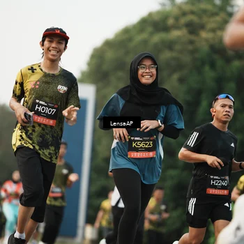 Runner Photo 6205040