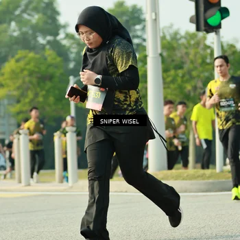 Runner Photo 6205044