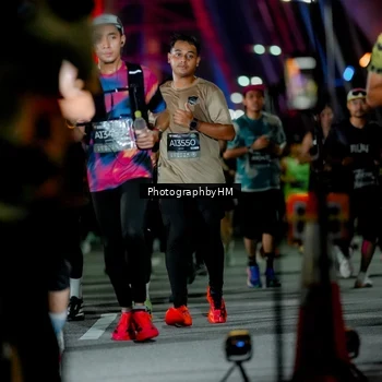 Runner Photo 6205056