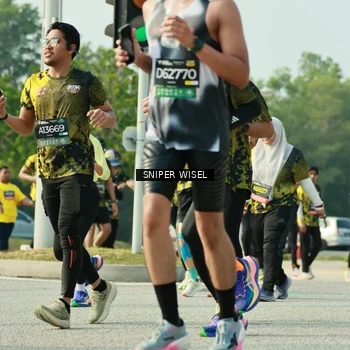 Runner Photo 6205074