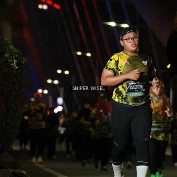 Runner Photo 6205080