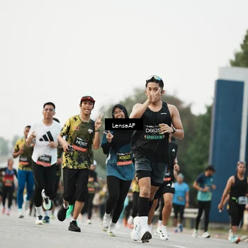 Runner Photo 6205089