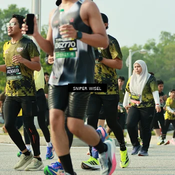 Runner Photo 6205093