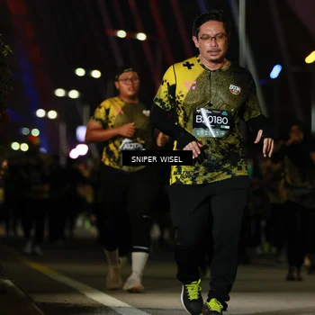 Runner Photo 6205094