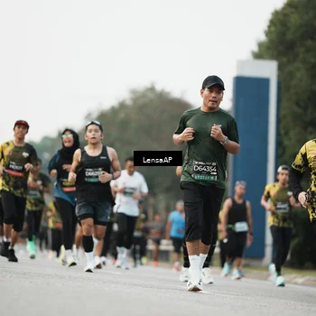 Runner Photo 6205104