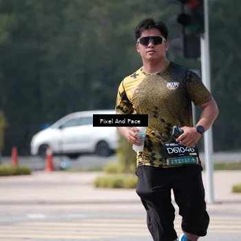 Runner Photo 6205148