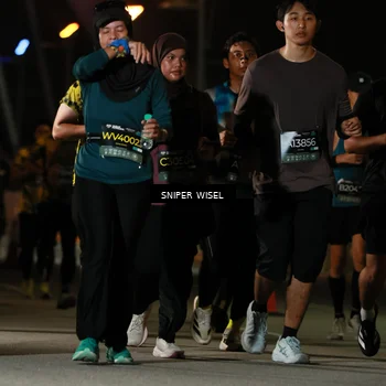 Runner Photo 6205172