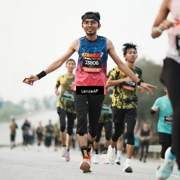 Runner Photo 6205198