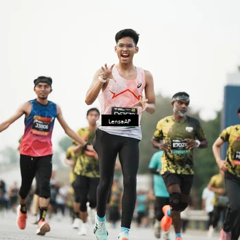 Runner Photo 6205201