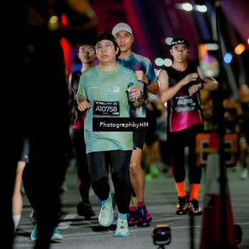 Runner Photo 6205204