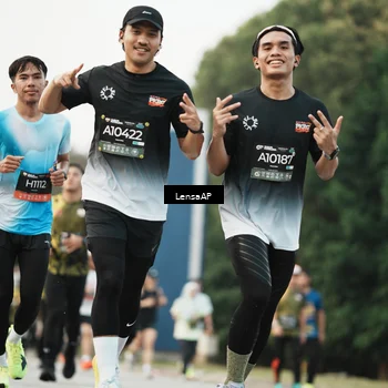 Runner Photo 6205240