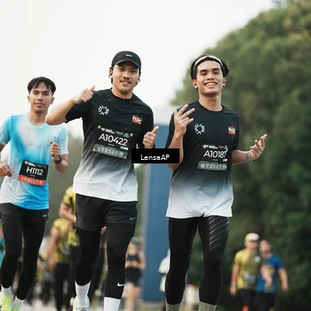 Runner Photo 6205243