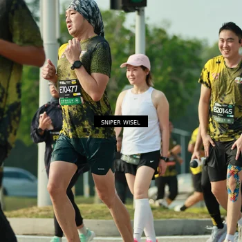 Runner Photo 6205251