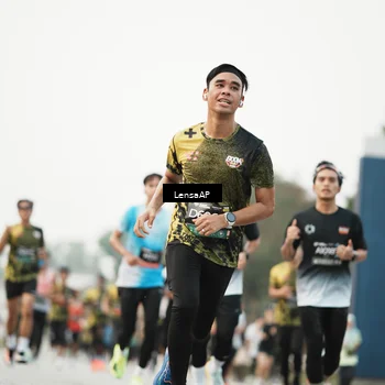 Runner Photo 6205276
