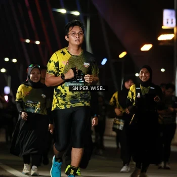 Runner Photo 6205310
