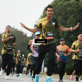 Runner Photo 6205377