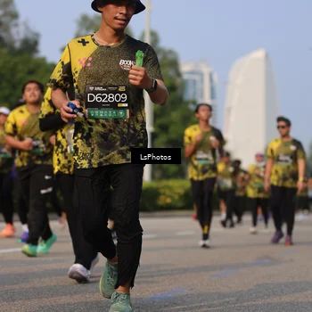 Runner Photo 6205391