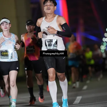 Runner Photo 6205396