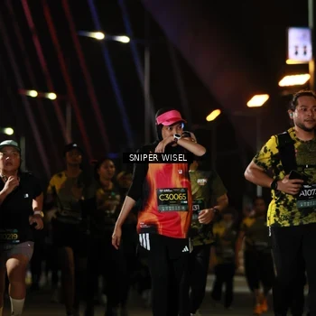 Runner Photo 6205420