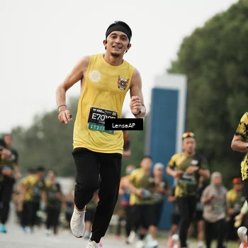Runner Photo 6205430