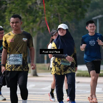 Runner Photo 6205437