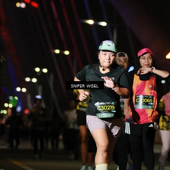 Runner Photo 6205455