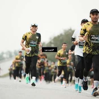 Runner Photo 6205467