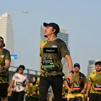 Runner Photo 6205479