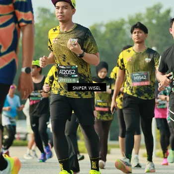 Runner Photo 6205502