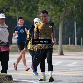 Runner Photo 6205537