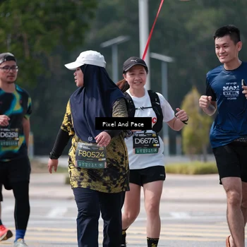 Runner Photo 6205543