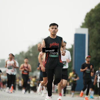 Runner Photo 6205569