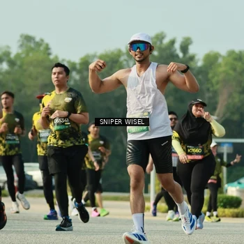 Runner Photo 6205595