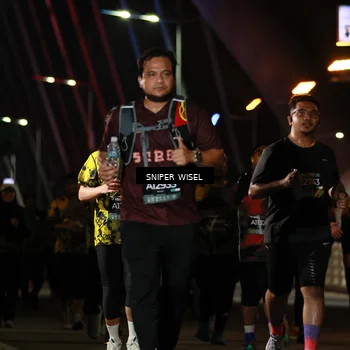 Runner Photo 6205606