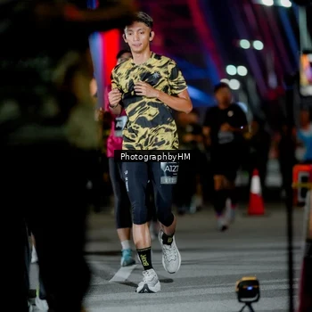 Runner Photo 6205618