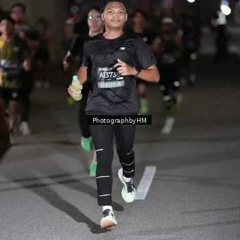 Runner Photo 6205619