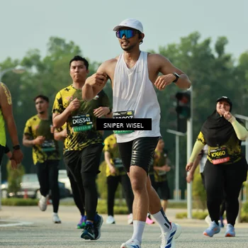 Runner Photo 6205645