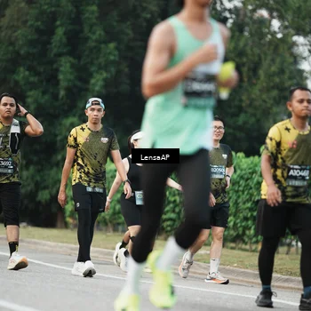 Runner Photo 6205646