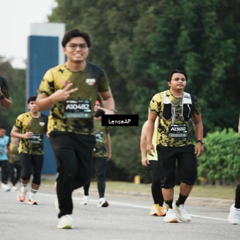 Runner Photo 6205650