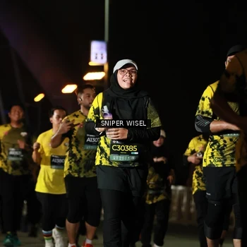 Runner Photo 6205656