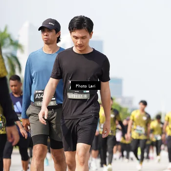 Runner Photo 6205659
