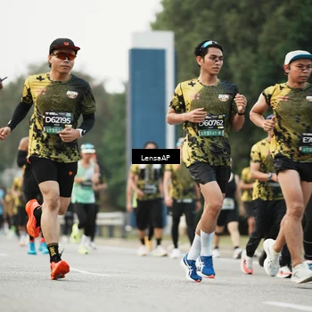 Runner Photo 6205688