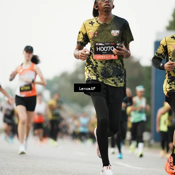 Runner Photo 6205689