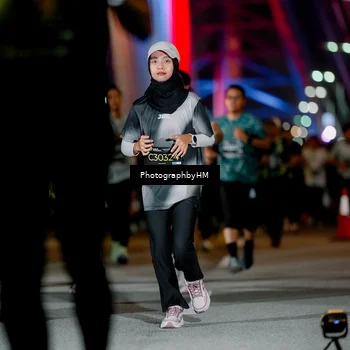 Runner Photo 6205692