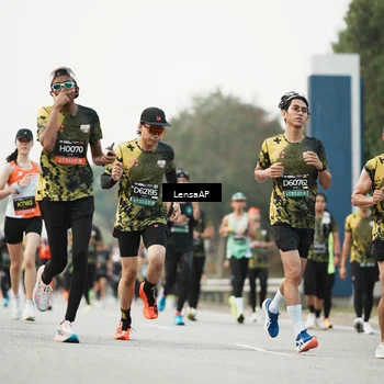 Runner Photo 6205706